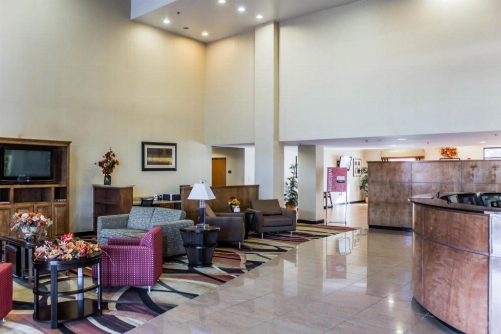 Comfort Suites Clayton - Garner