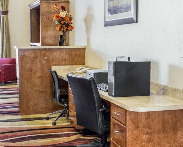 Comfort Suites Clayton - Garner image 21